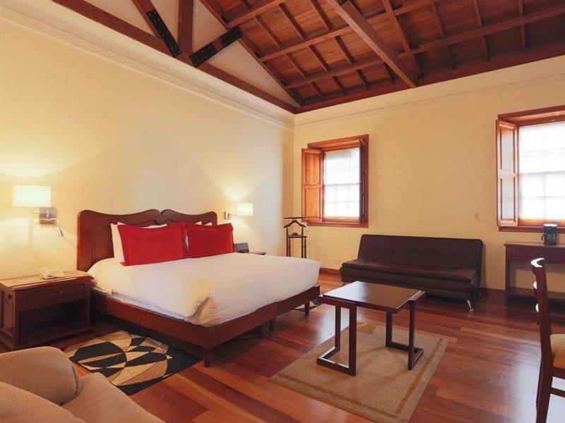 Hotel Santa Lucia Boutique Spa Bogotá Exteriör bild A room at the hotel