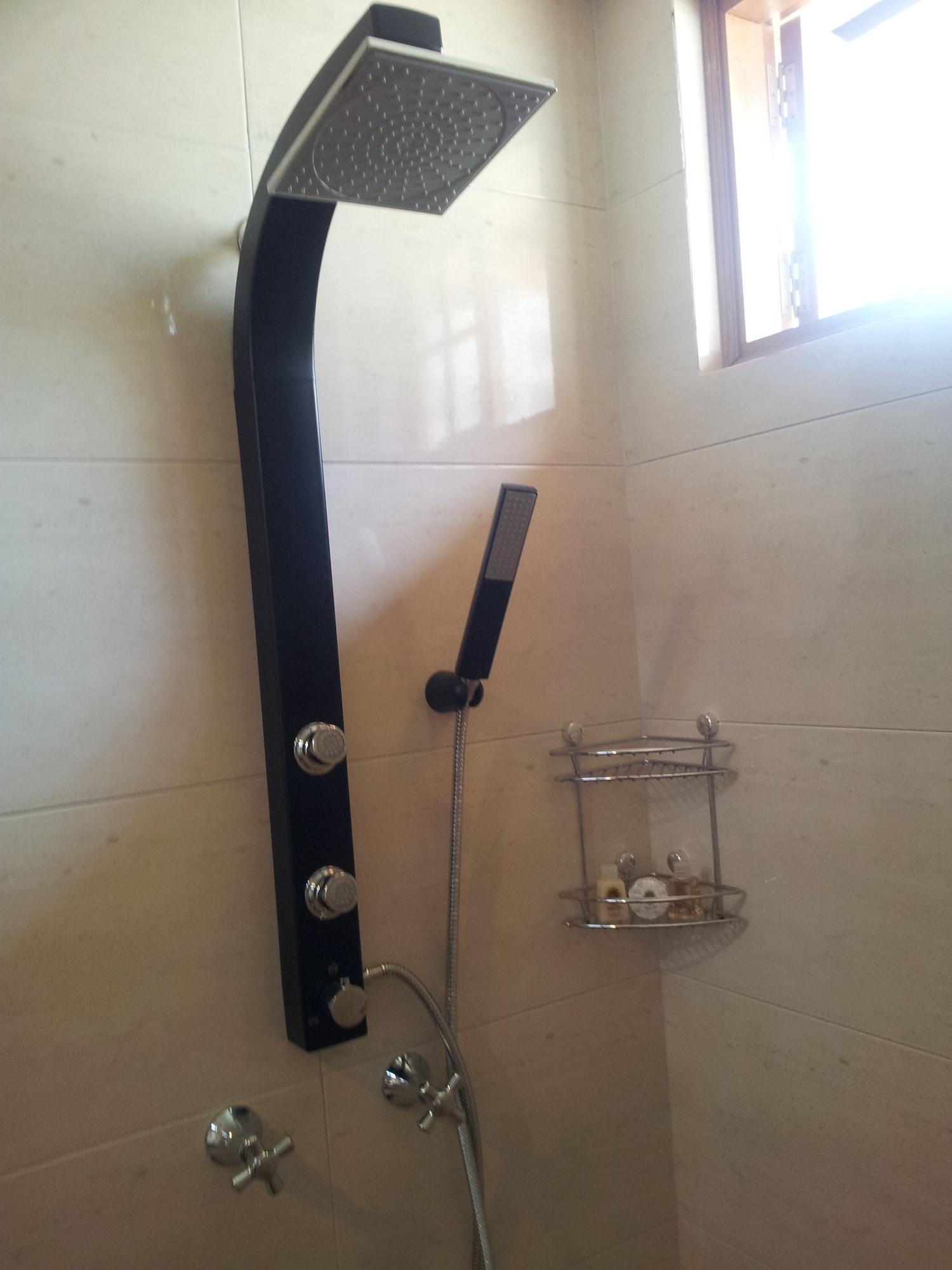 Hotel Santa Lucia Boutique Spa Bogotá Exteriör bild A shower