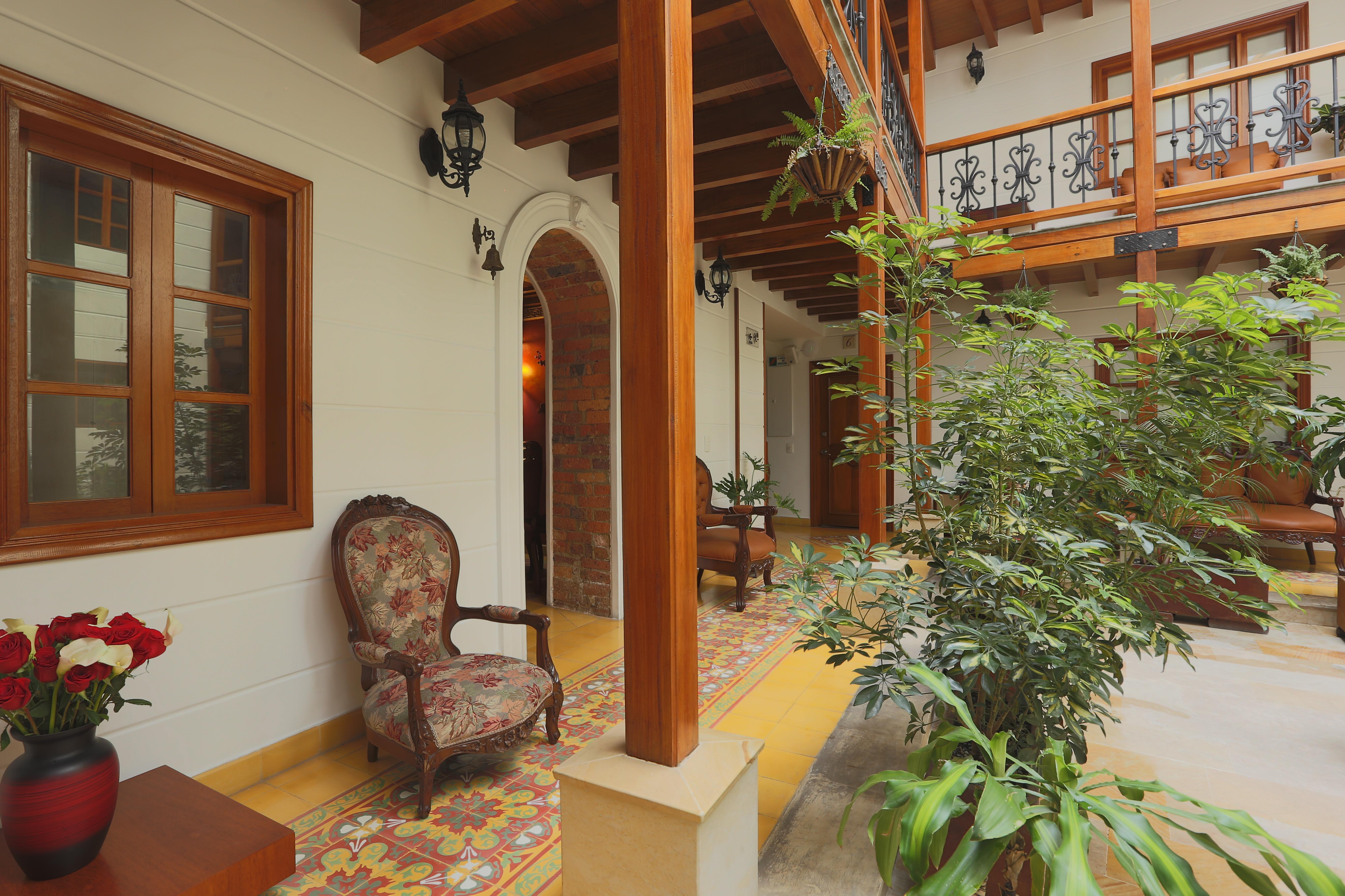 Hotel Santa Lucia Boutique Spa Bogotá Exteriör bild Interior of the house